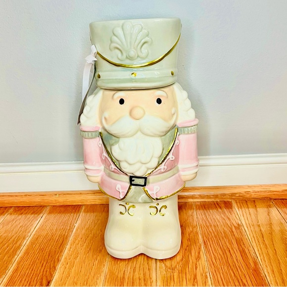 T.J.Maxx Holiday New Pastel Pink Nutcracker Soldier Cookie Jar